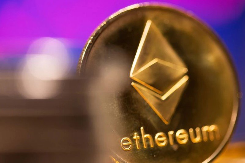 Max Keiser adverte o presidente da Argentina sobre Ethereum.