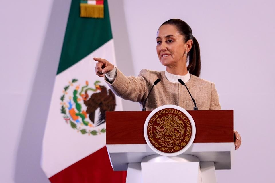Mexico’s Energy Dilemma: Fracking, Gas Imports, and Policy
