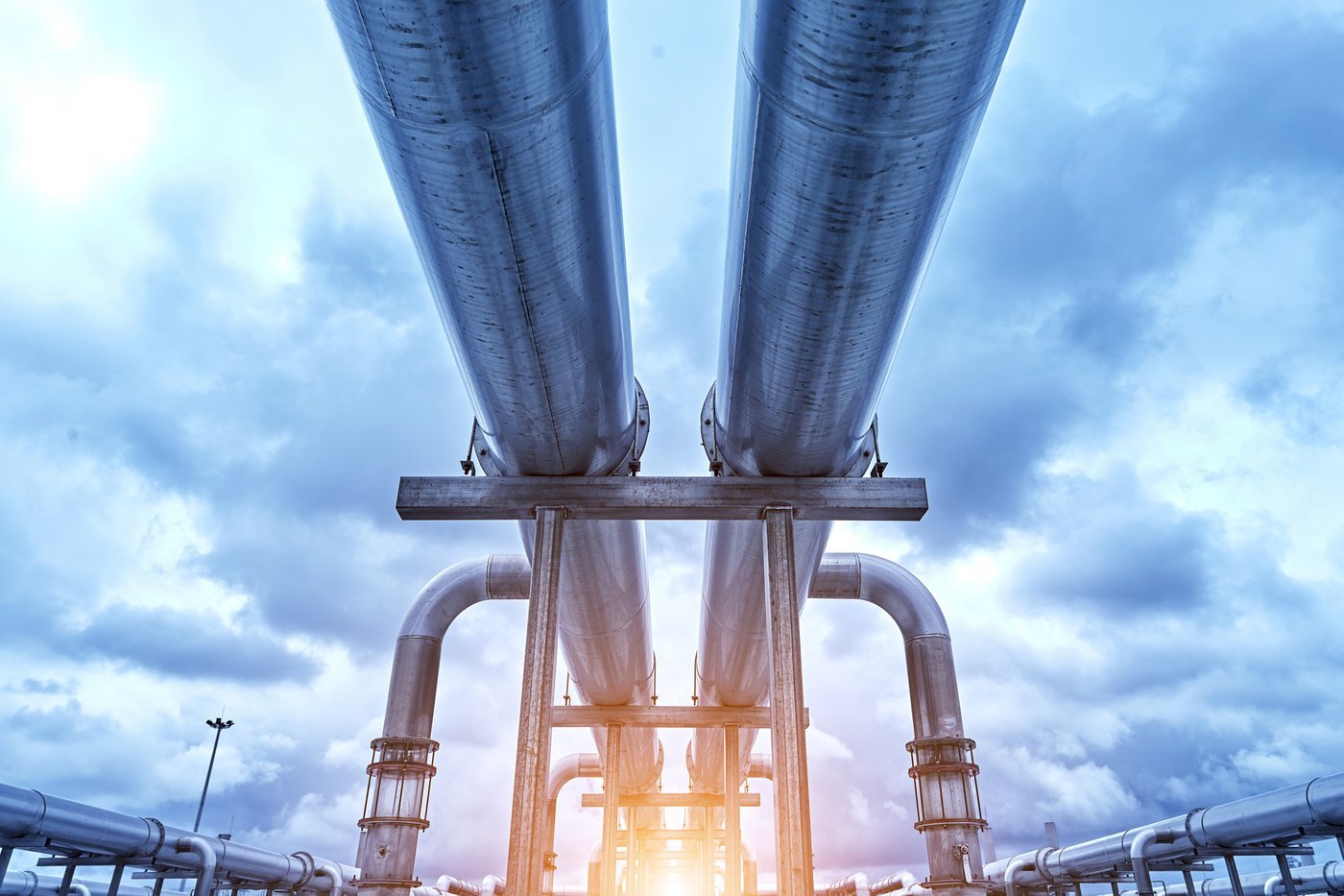 Forget Big Oil: This Midstream Stock Offers Higher Yields