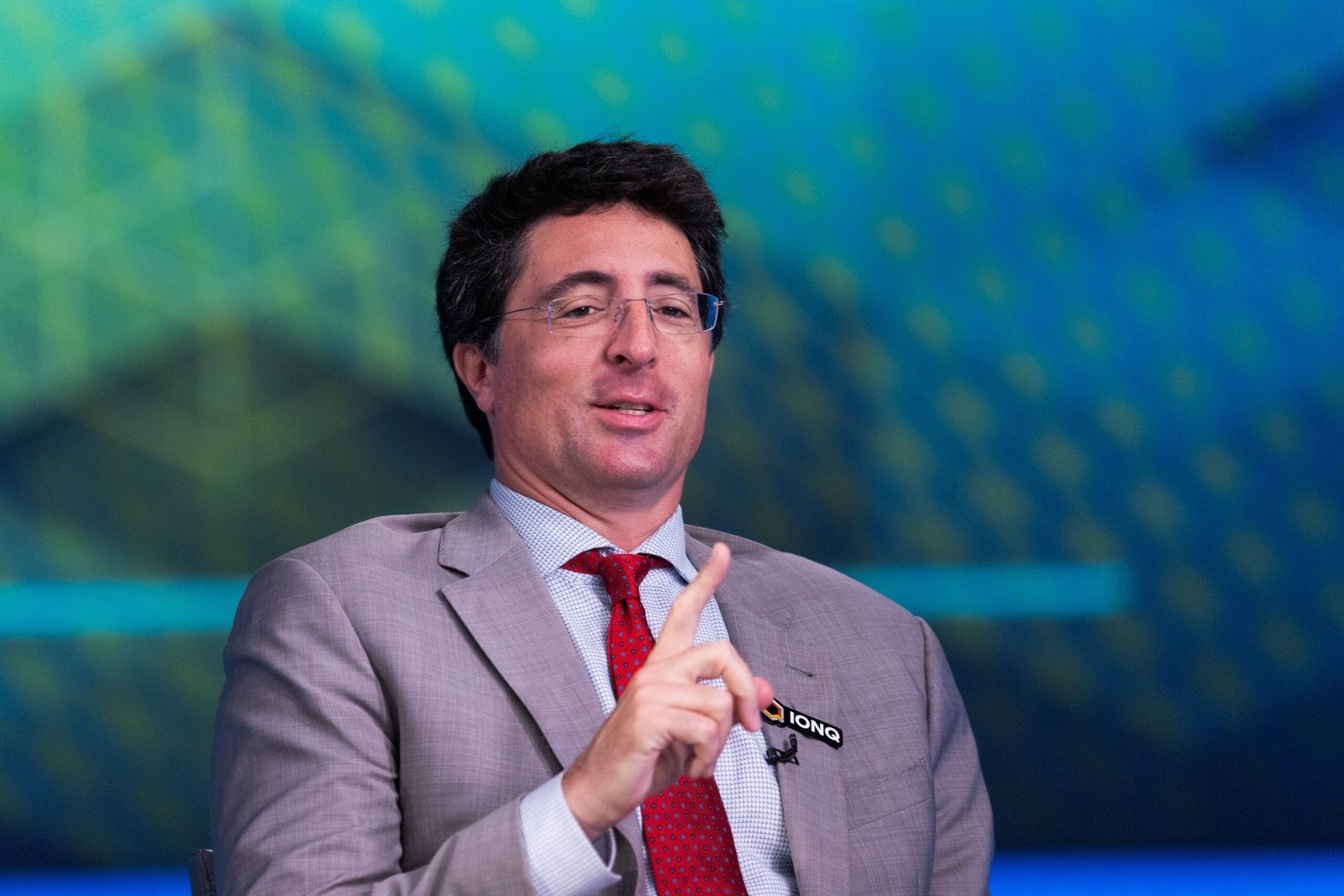 Pentagon Taps IonQ for $58M Quantum Clock Contract